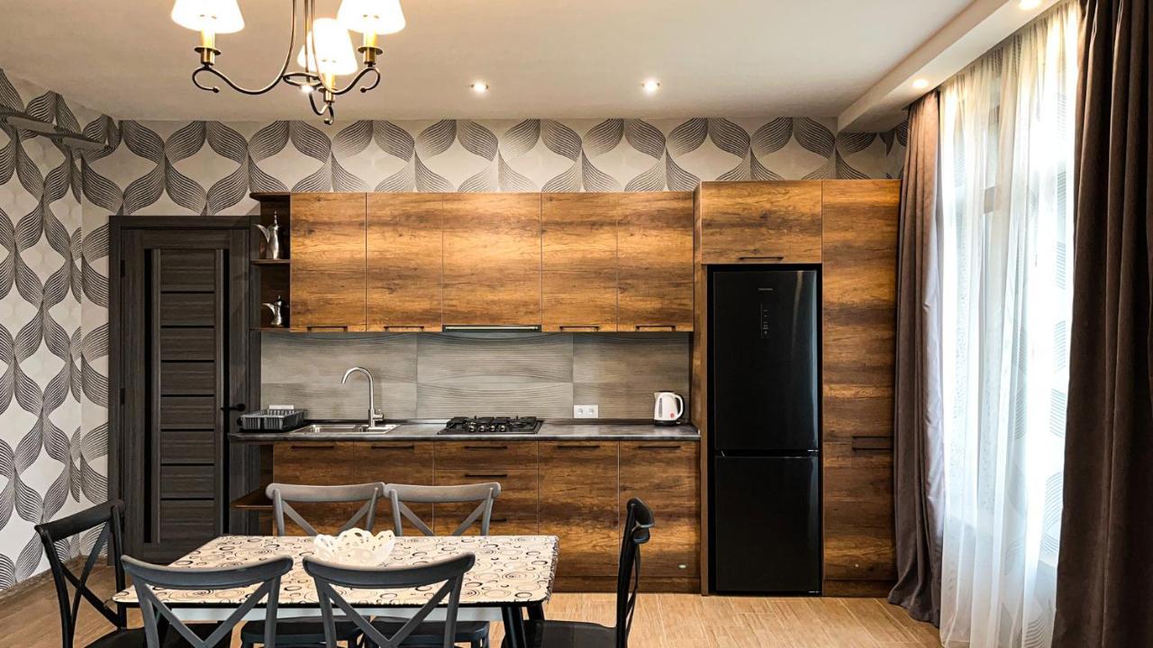 Dani Lux Apartment บาคูเรียนี ภายนอก รูปภาพ