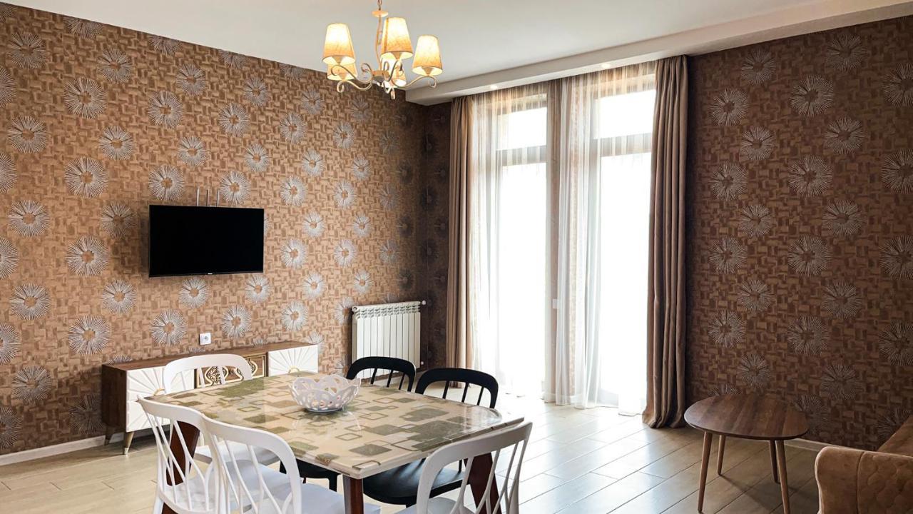 Dani Lux Apartment บาคูเรียนี ภายนอก รูปภาพ