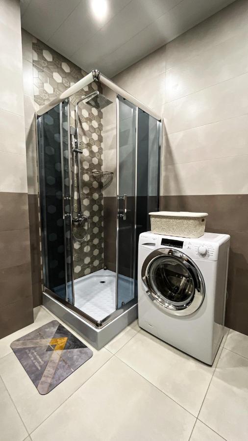 Dani Lux Apartment บาคูเรียนี ภายนอก รูปภาพ