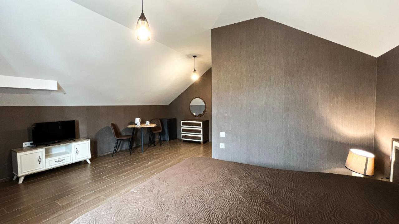 Dani Lux Apartment บาคูเรียนี ภายนอก รูปภาพ