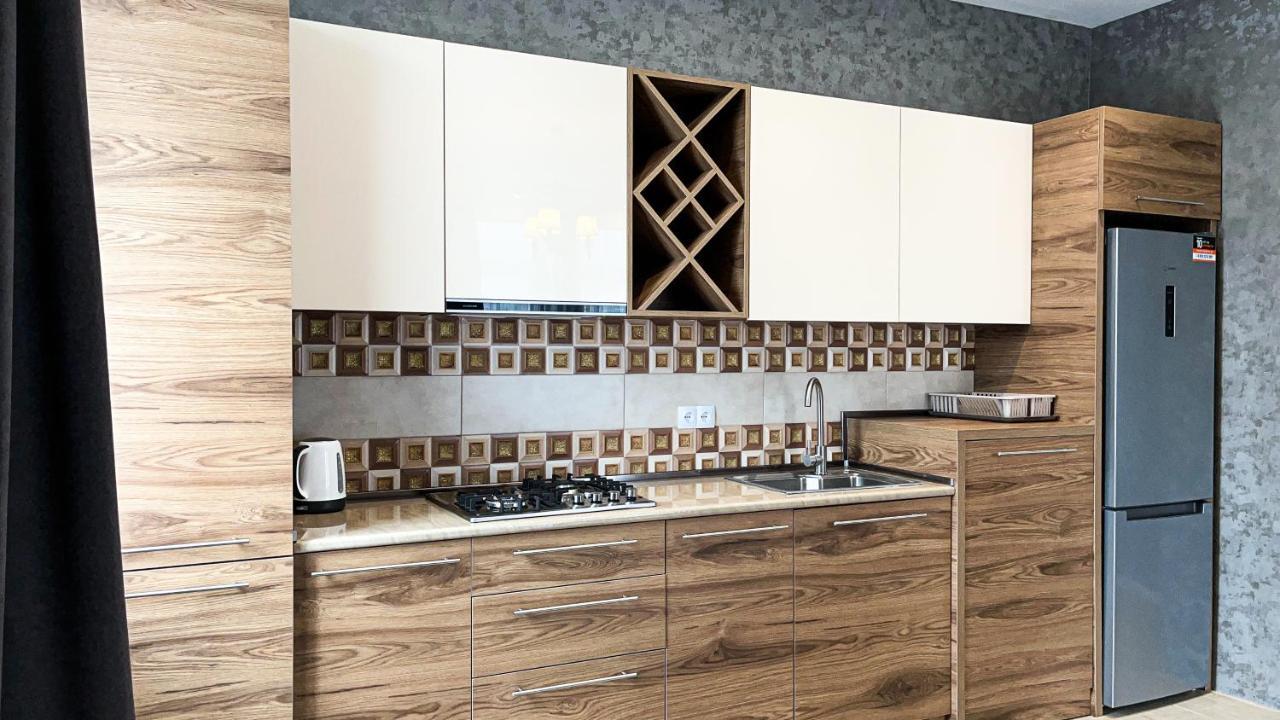Dani Lux Apartment บาคูเรียนี ภายนอก รูปภาพ