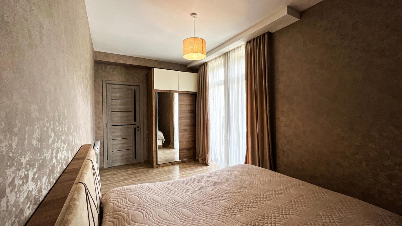 Dani Lux Apartment บาคูเรียนี ภายนอก รูปภาพ