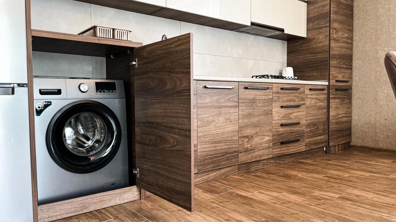 Dani Lux Apartment บาคูเรียนี ภายนอก รูปภาพ
