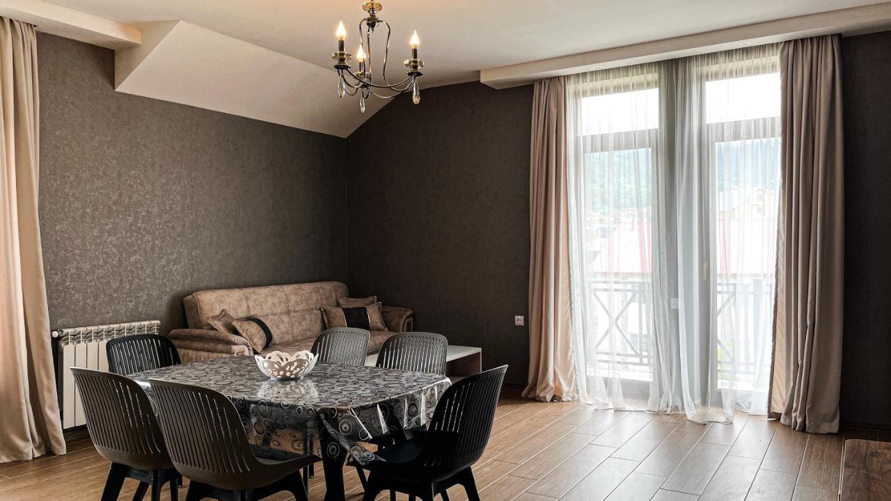 Dani Lux Apartment บาคูเรียนี ภายนอก รูปภาพ